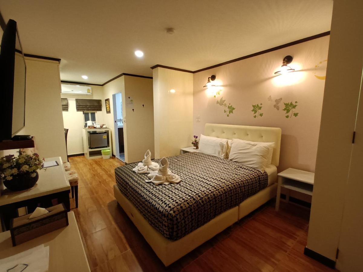 בנגקוק Cana Boutique Hotel מראה חיצוני תמונה