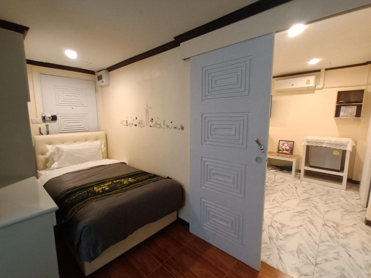 בנגקוק Cana Boutique Hotel מראה חיצוני תמונה