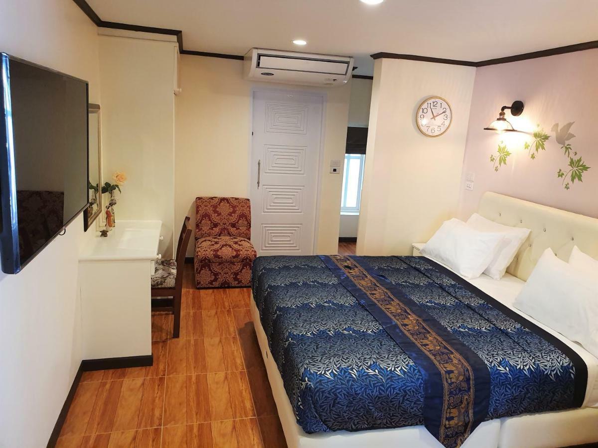 בנגקוק Cana Boutique Hotel מראה חיצוני תמונה