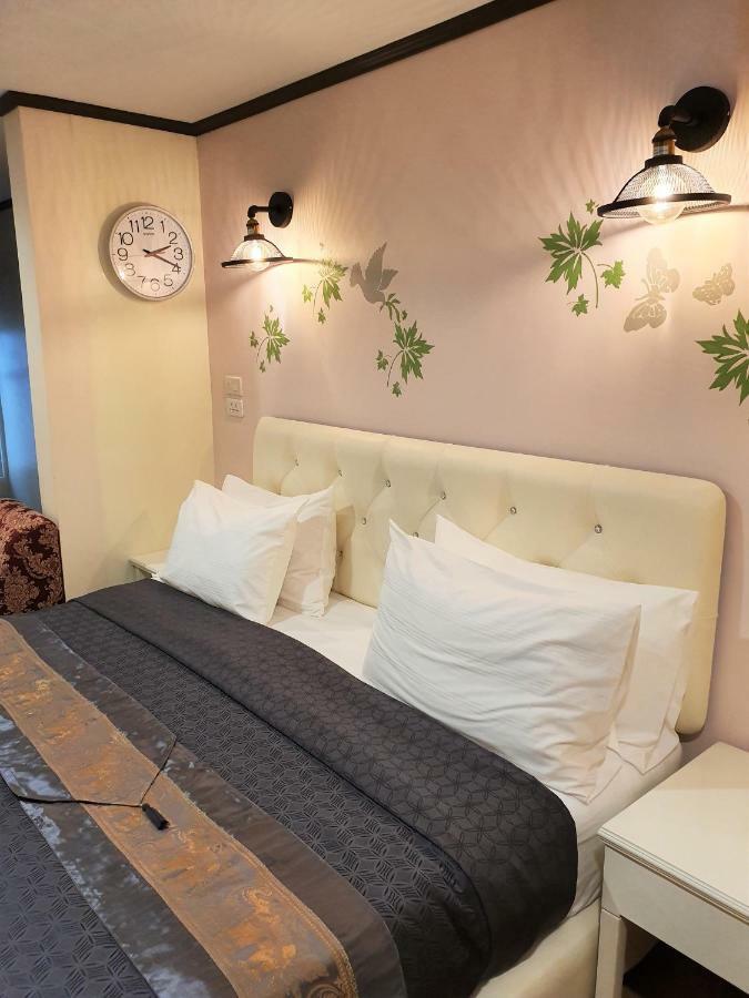 בנגקוק Cana Boutique Hotel מראה חיצוני תמונה