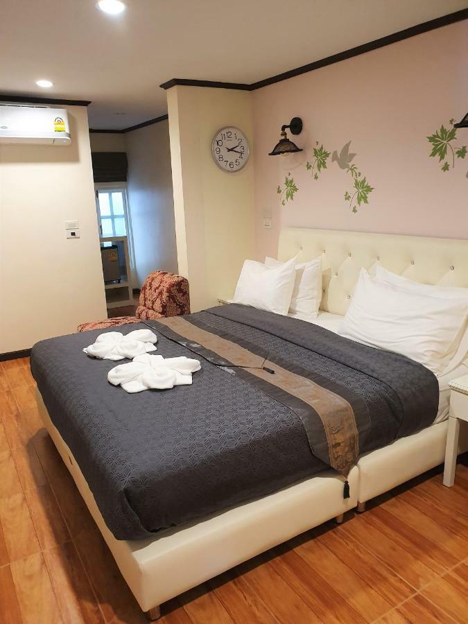 בנגקוק Cana Boutique Hotel מראה חיצוני תמונה